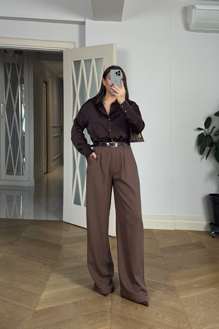 PANTALONI A PALAZZO MARRONI