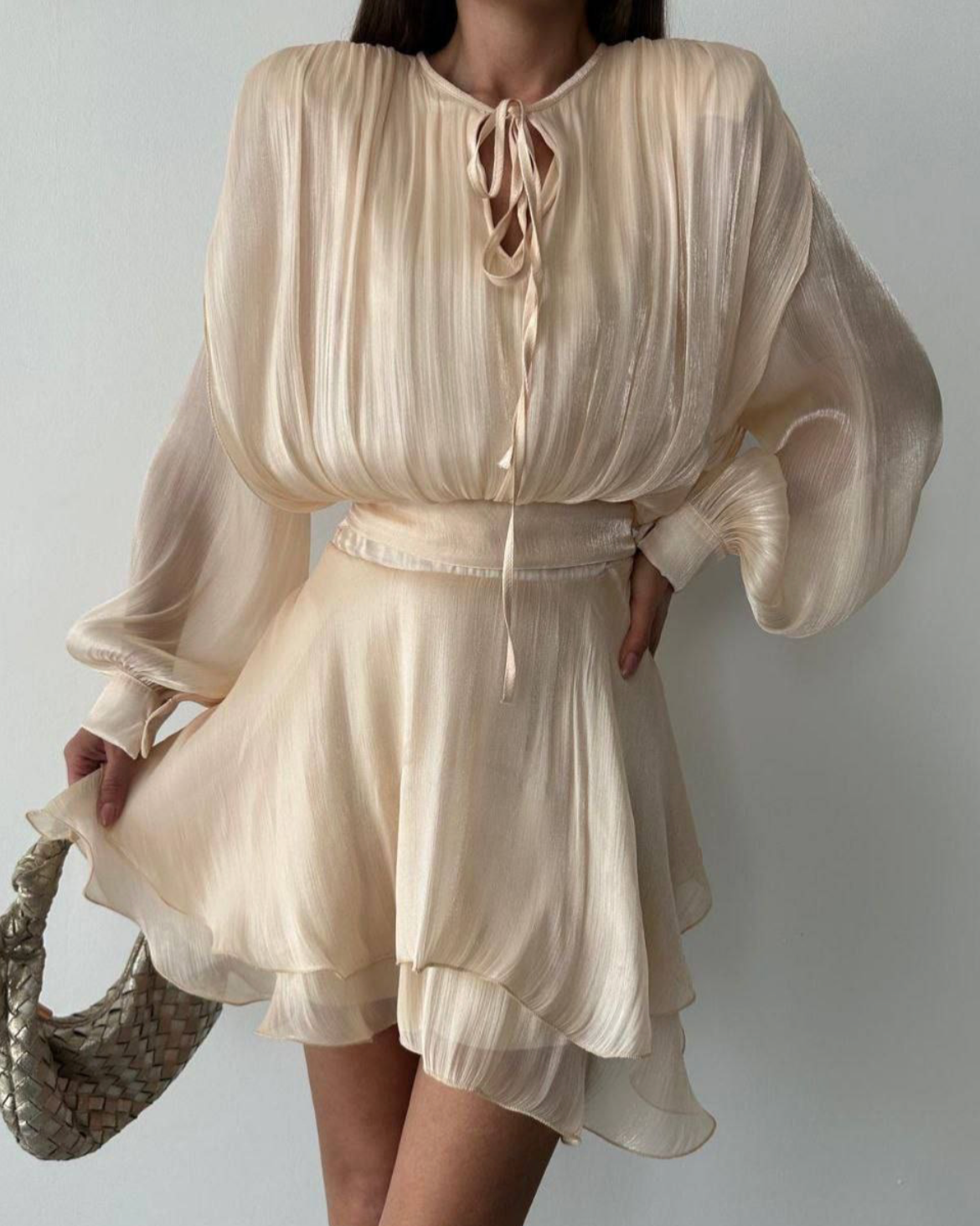 ABITO BEIGE