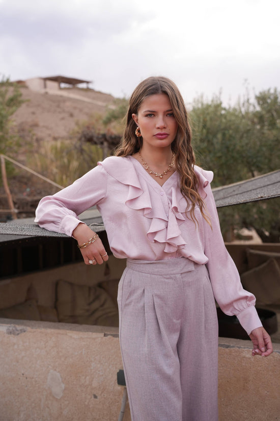 CAMICIA ROSA CON JABOT