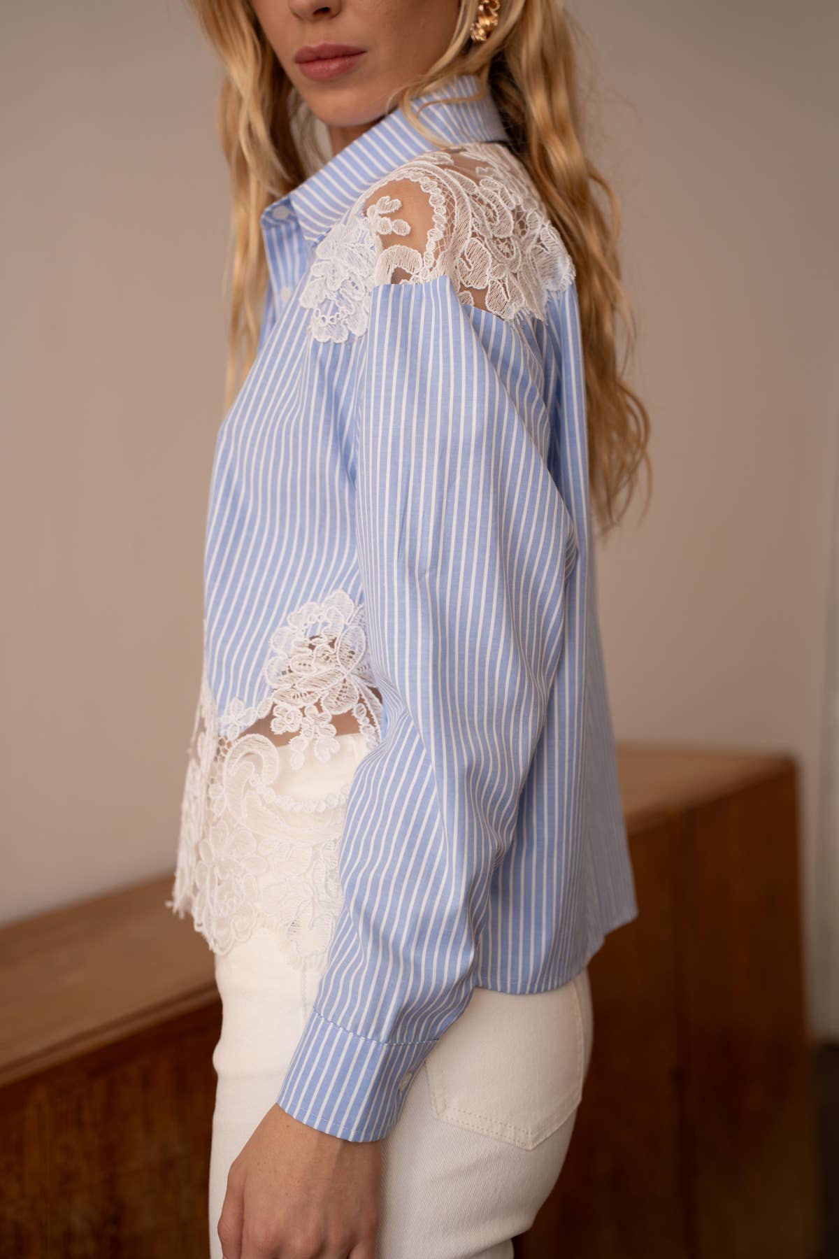 CAMICIA IN COTONE RICAMATO